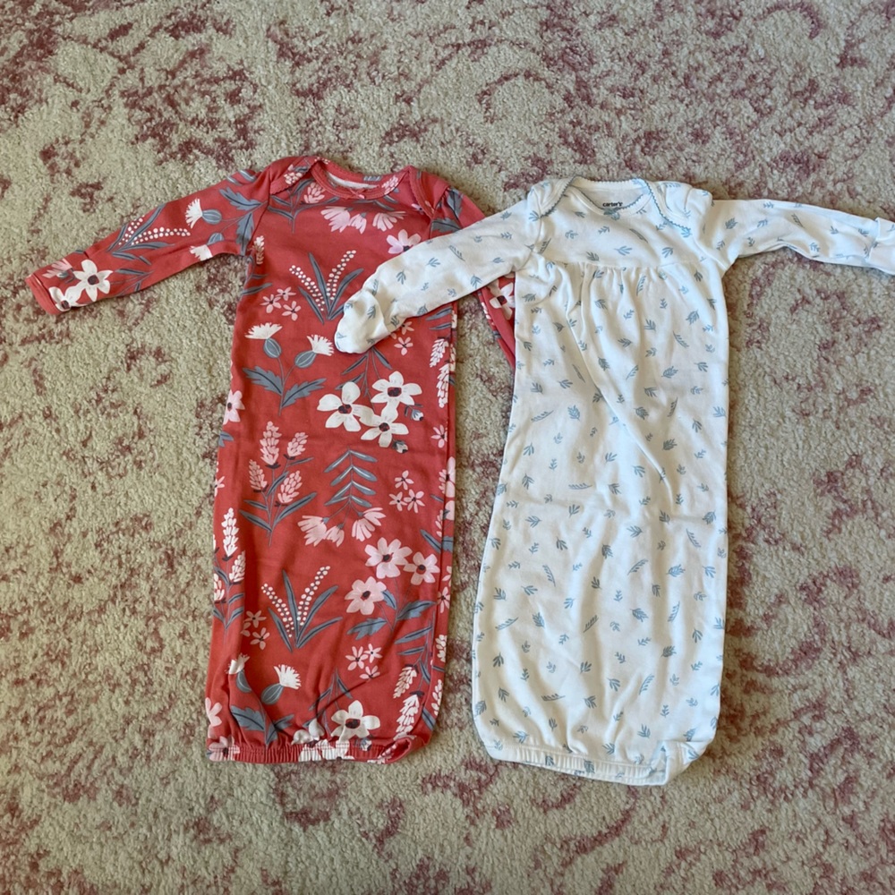 Size 3 month baby girl gowns NWOT